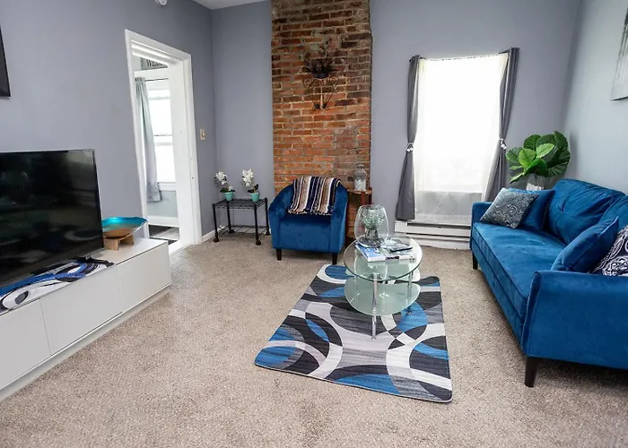 Cozy Haven At The Footsteps Of Harbor East