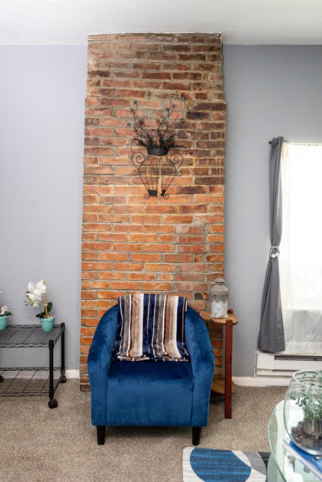 Cozy Haven At The Footsteps Of Harbor East Apartment *
