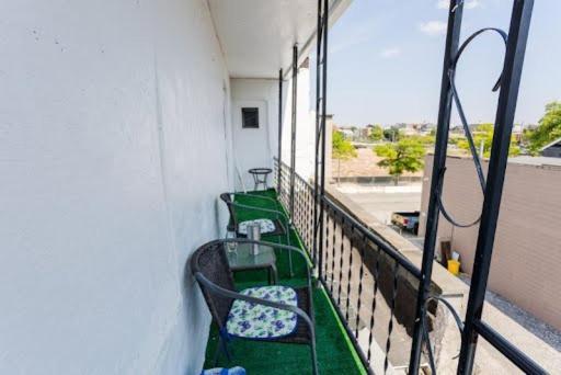 Cozy Haven At The Footsteps Of Harbor East Baltimore