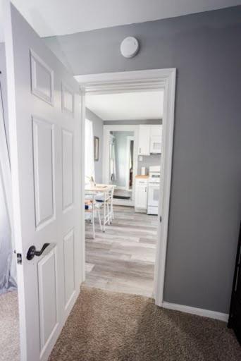 Cozy Haven At The Footsteps Of Harbor East Apartment *