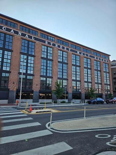 Cozy Haven At The Footsteps Of Harbor East Baltimore